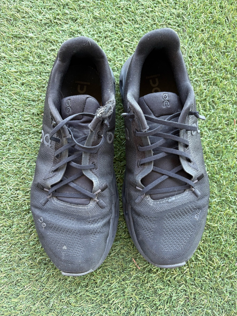 Women’s On Cloudtilt Black Sneakers 7.5